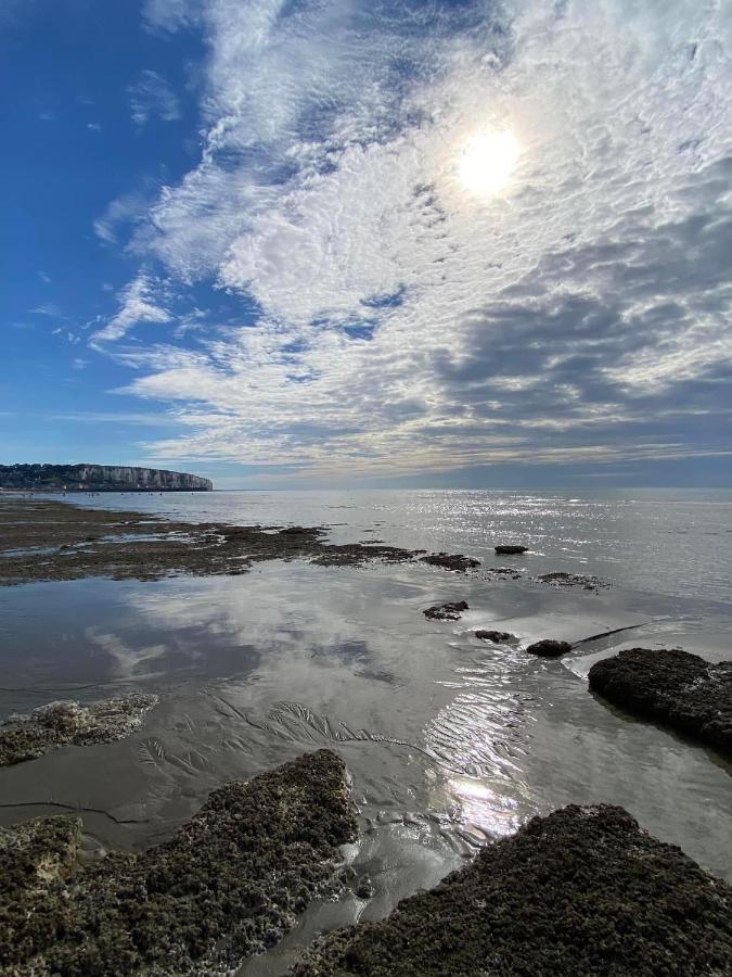 Plage à 50m Appartement Rêves de mer Villa Les Bains de Mers Mers-les-Bains Exterior foto