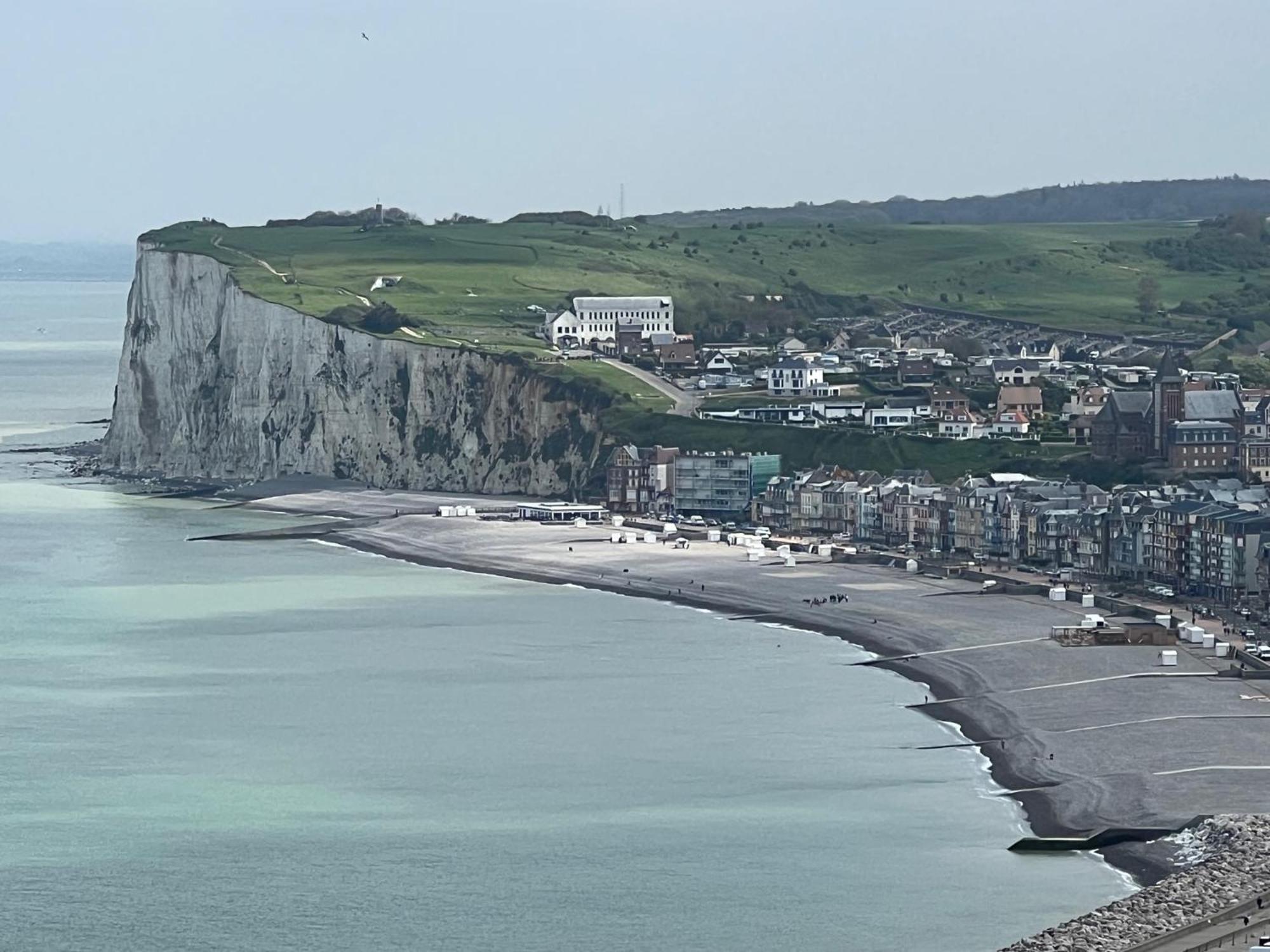 Plage à 50m Appartement Rêves de mer Villa Les Bains de Mers Mers-les-Bains Exterior foto